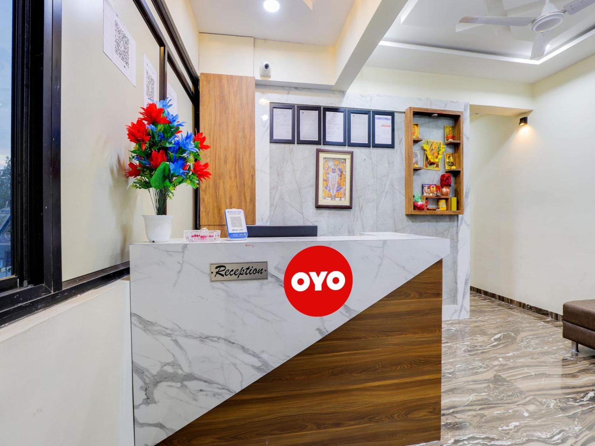 Hotel O Kb Villa Ahmedabad Bagian luar foto